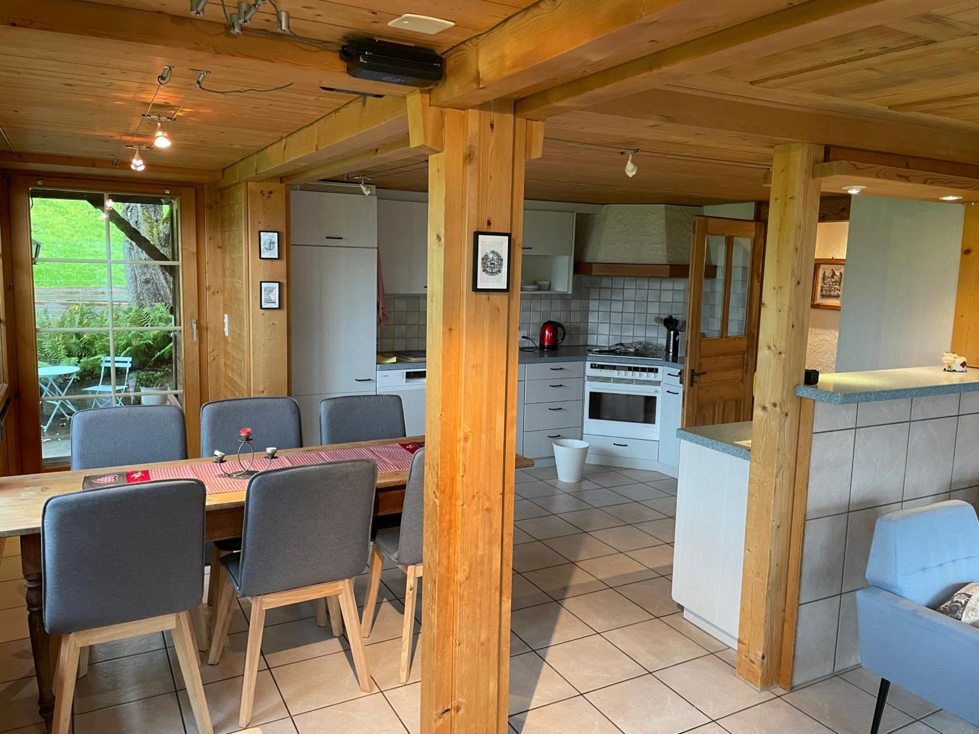 פרוטיגן Edelweiss 4 Zi Ferienwohnung In Landhaus מראה חיצוני תמונה