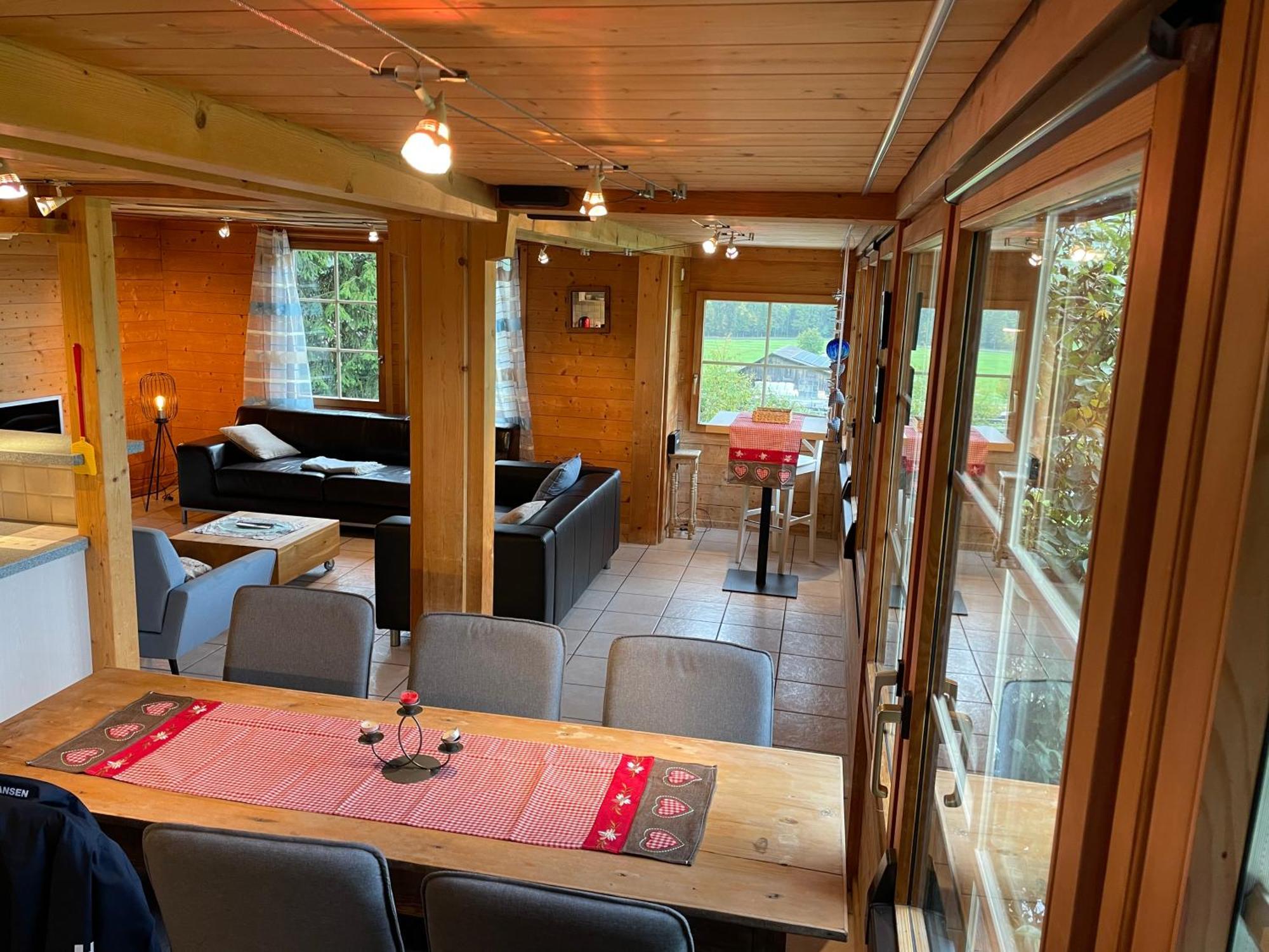פרוטיגן Edelweiss 4 Zi Ferienwohnung In Landhaus מראה חיצוני תמונה